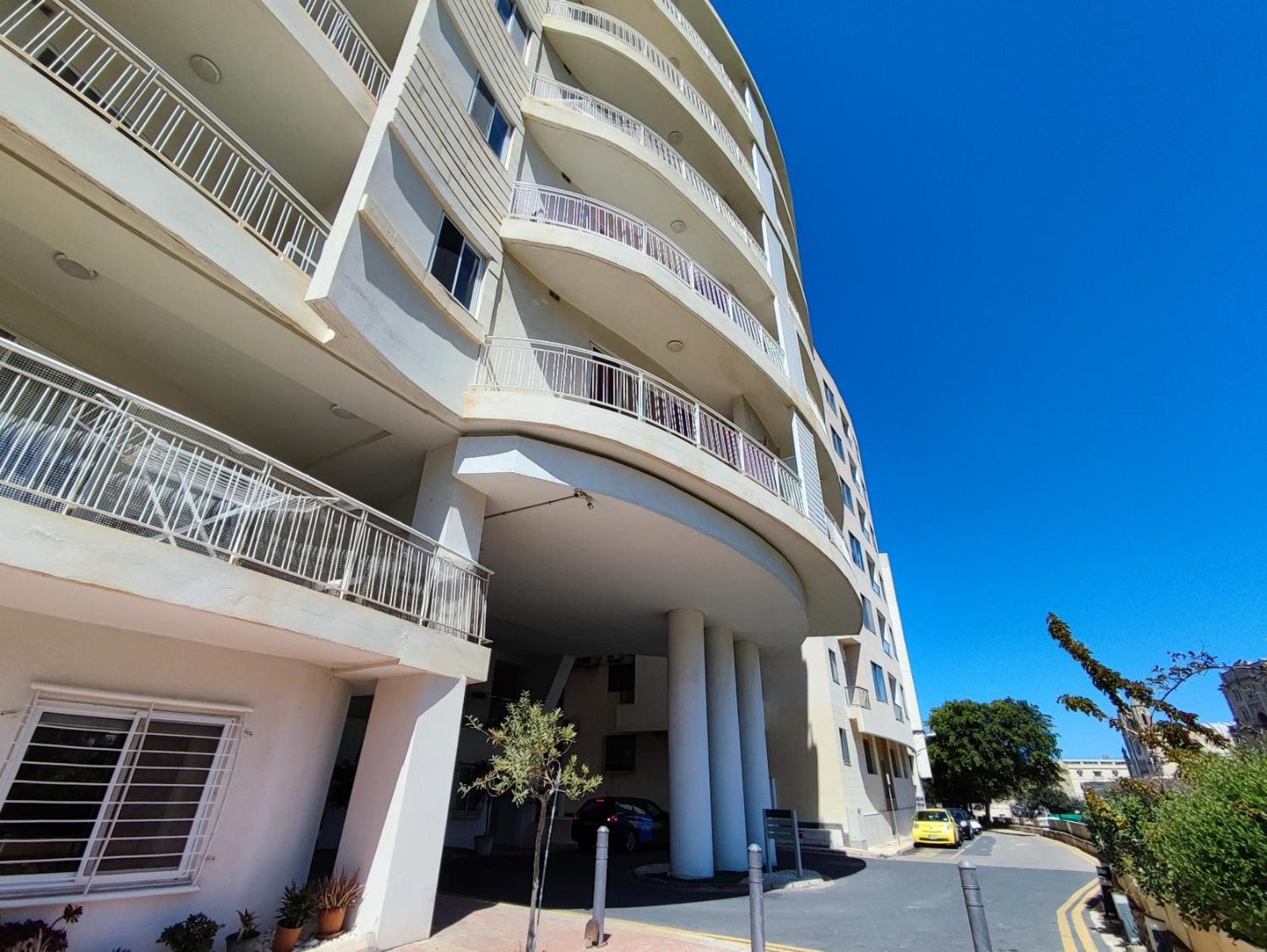 St Julians - Balluta 2 bedroom apartment San Ġiljan Extérieur photo